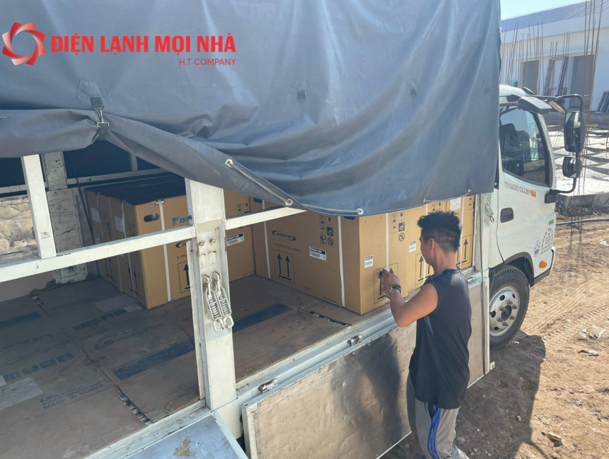 máy lạnh Daikin dự án trạm biến áp Long An